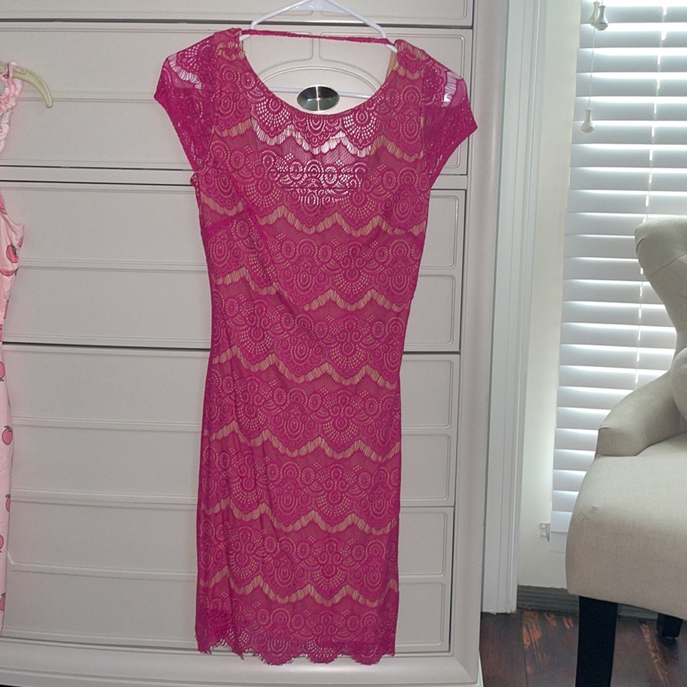 Bebe lace pink dress
